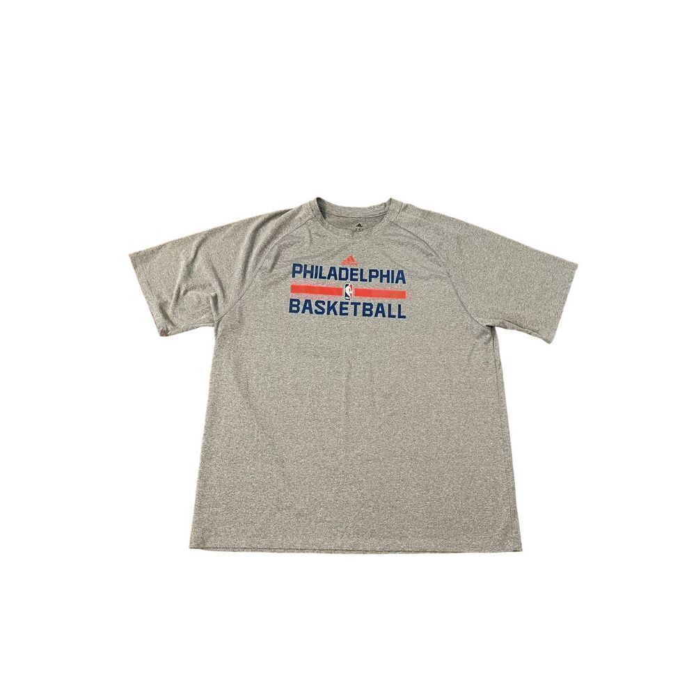 Adidas Philadelphia 76ers Mens 2XL T-Shirt in good condition.